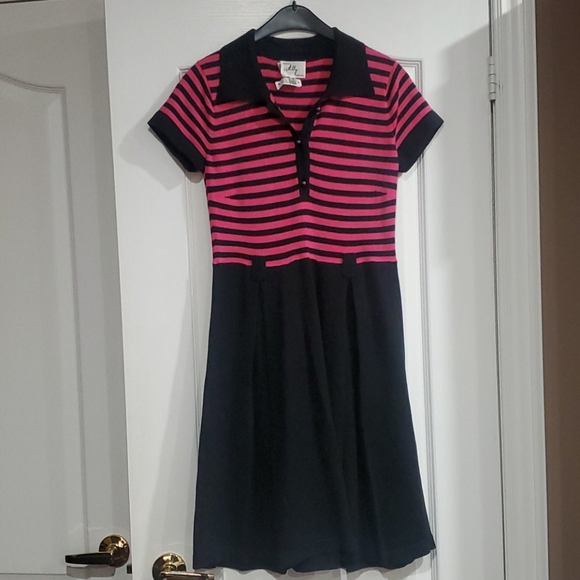 Casual dress - Picture 1 of 3